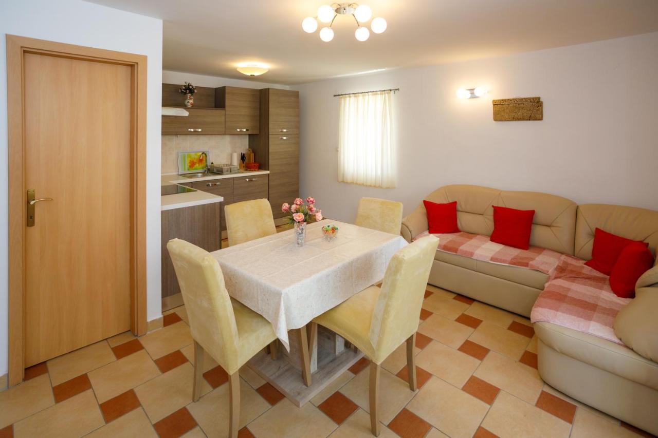 Apartmani Bakran Đảo Krk Ngoại thất bức ảnh