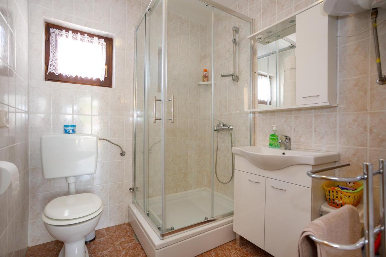 Apartmani Bakran Đảo Krk Ngoại thất bức ảnh