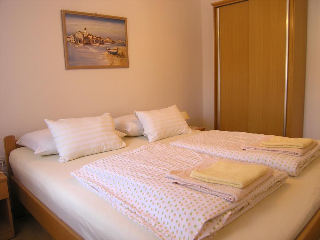 Apartmani Bakran Đảo Krk Ngoại thất bức ảnh